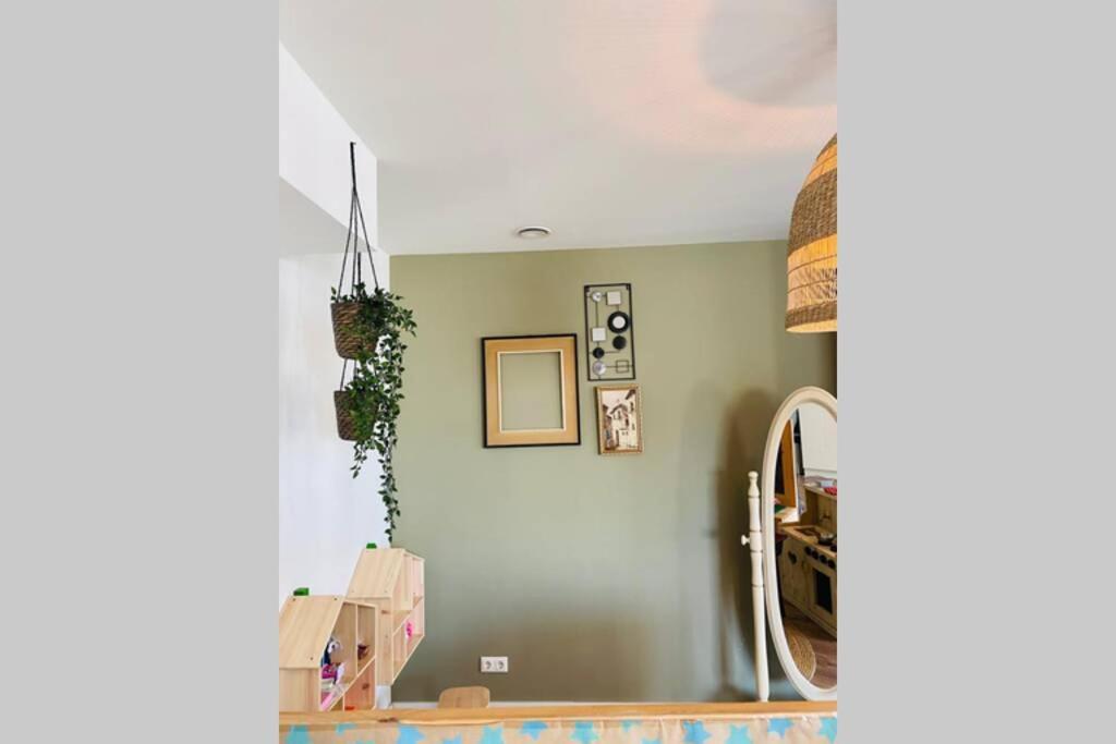 Warm Welkom! Zeer Ruime Prive Studio Met Tuin Harlingen Luaran gambar