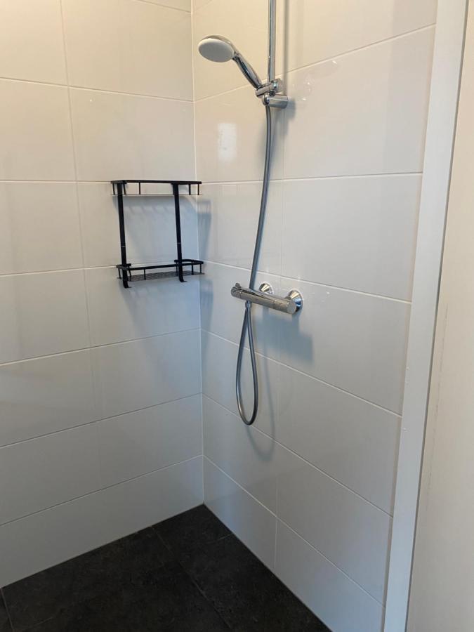 Warm Welkom! Zeer Ruime Prive Studio Met Tuin Harlingen Luaran gambar