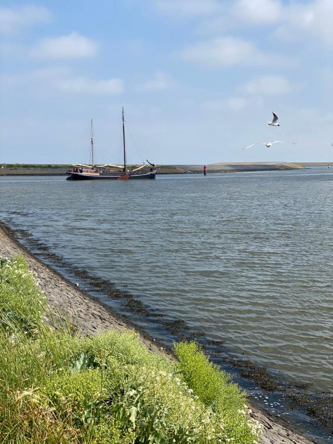 Warm Welkom! Zeer Ruime Prive Studio Met Tuin Harlingen Luaran gambar